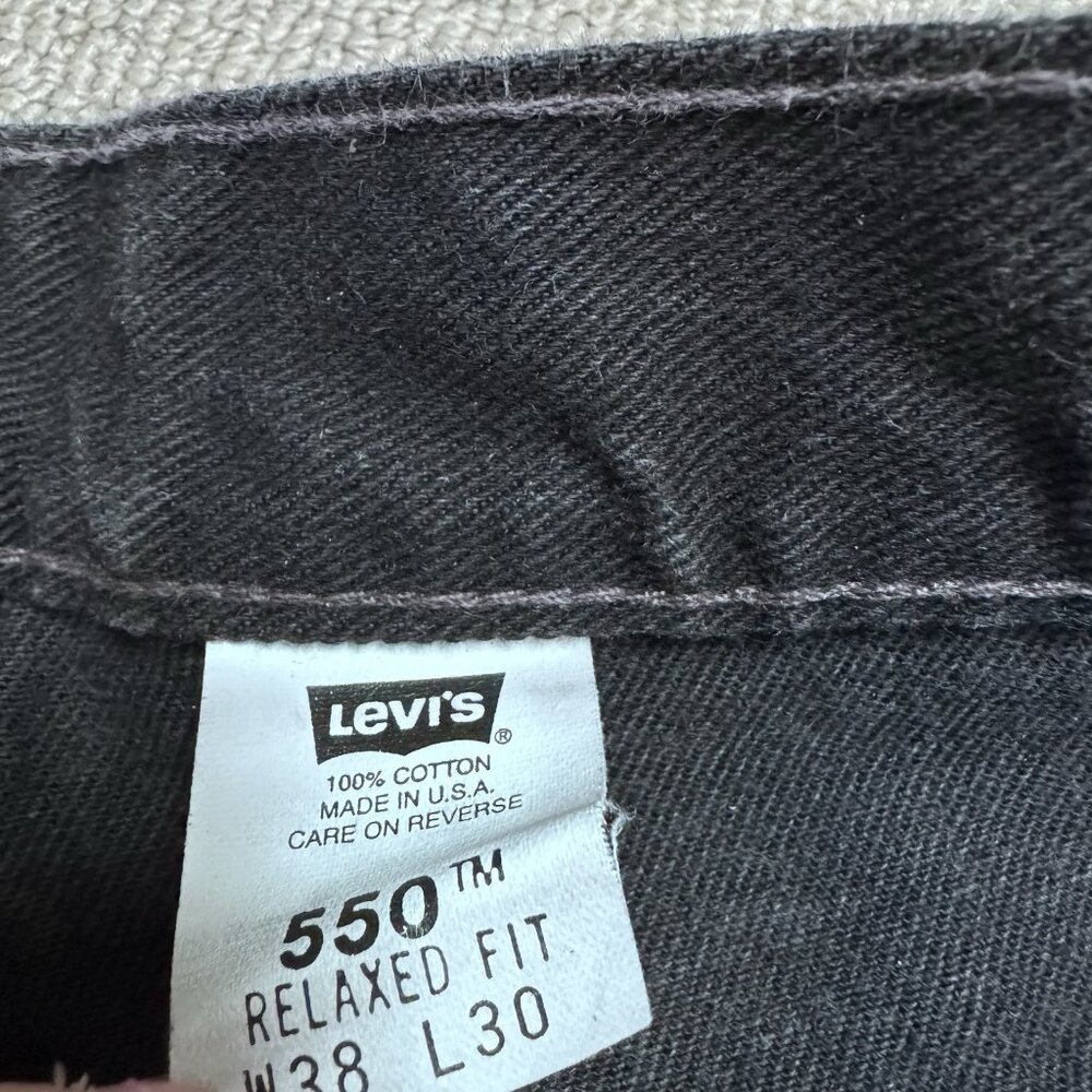 Levi’s Jeans 550 Relaxed Straight Black Pockets Size Men’s 38x30 - Picture 12 of 12